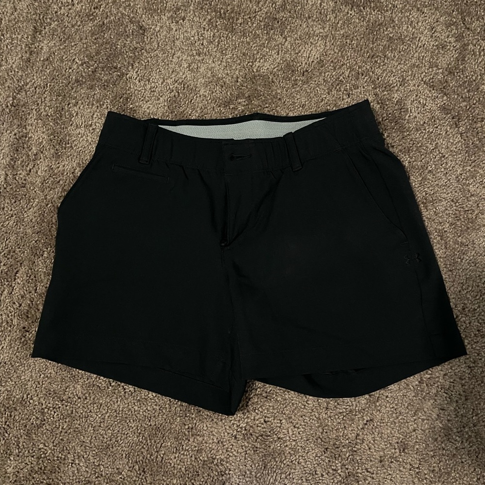 Black Under Armor golf shorts size 0 worn once